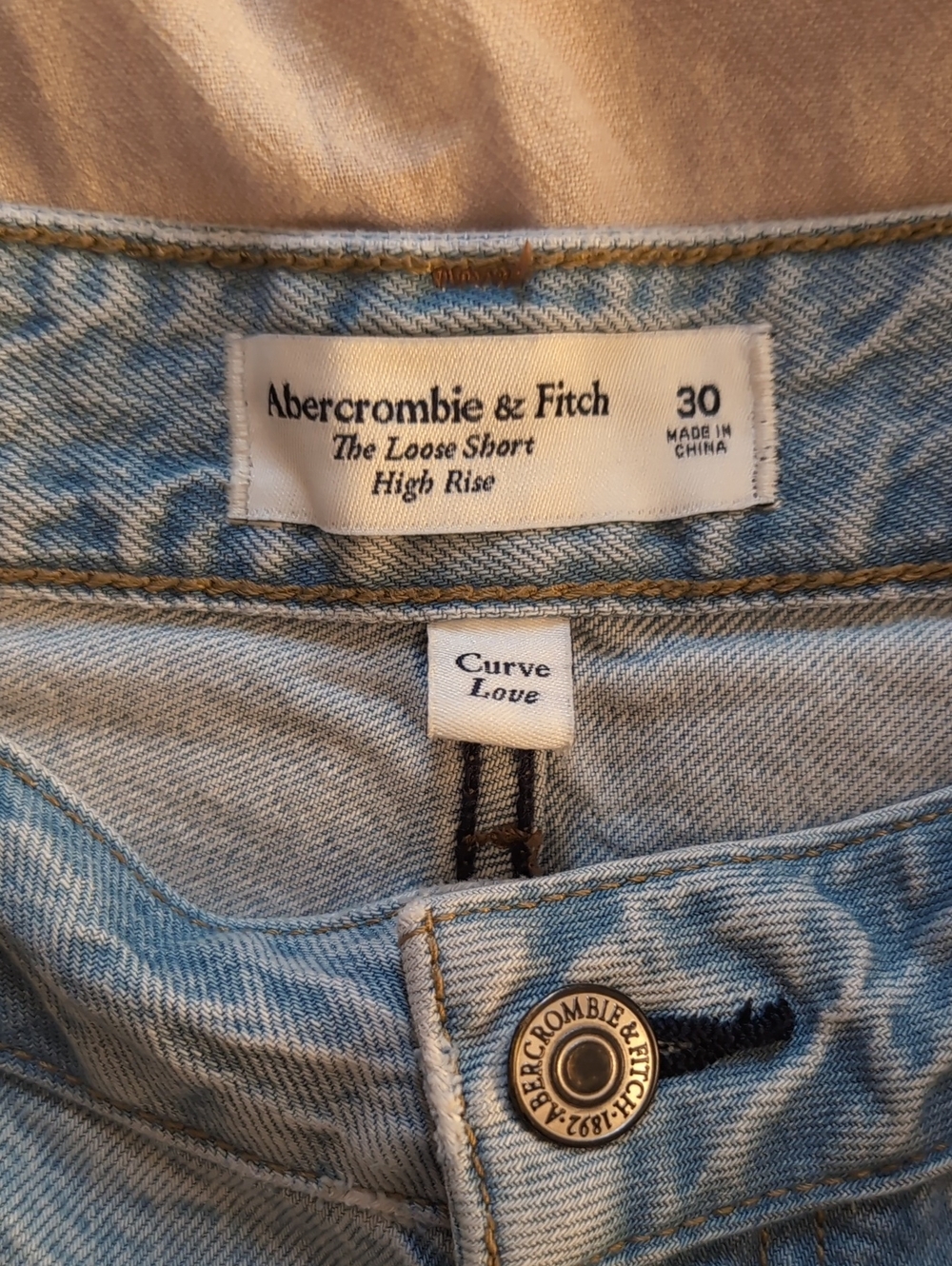 Abercrombie & Fitch Curve Love High Rise Loose Distressed Denim Shorts - Picture 3 of 4